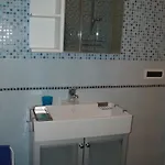 Apartamento Lovely Flat 100m From The Ideal For 6 Guests