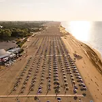 Apartamento Lovely Flat 100m From The Ideal For 6 Guests Bibione