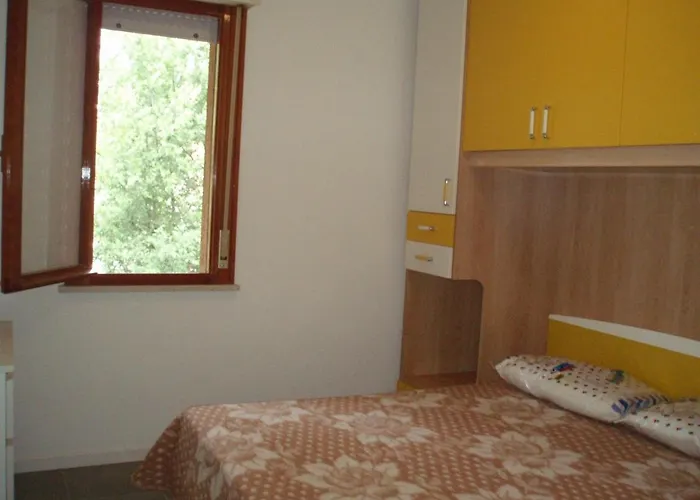 Lägenhet Lovely Flat 100m From The Ideal For 6 Guests Bibione