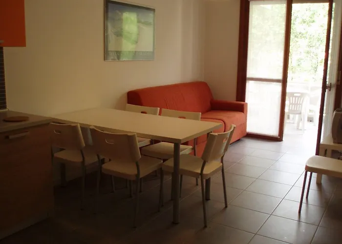 Lägenhet Lovely Flat 100m From The Ideal For 6 Guests *