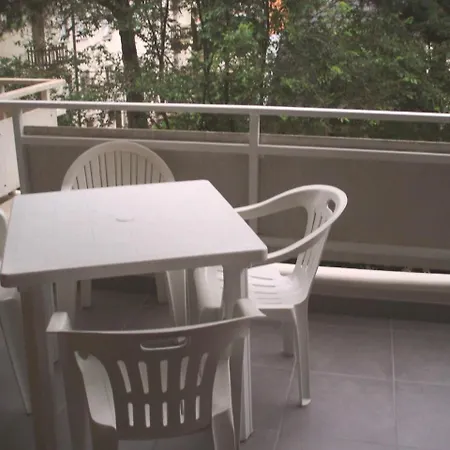 Lovely Flat 100m From The Ideal For 6 Guests Lejlighed