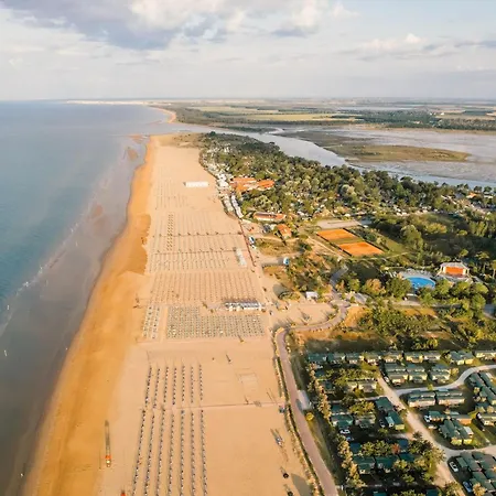 Lovely Flat 100m From The Ideal For 6 Guests Lejlighed Bibione