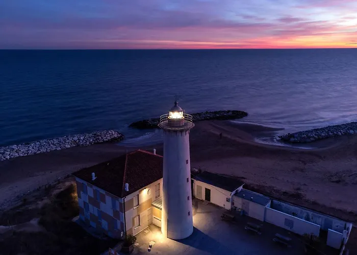 Lovely Flat 100m From The Ideal For 6 Guests Apartment *